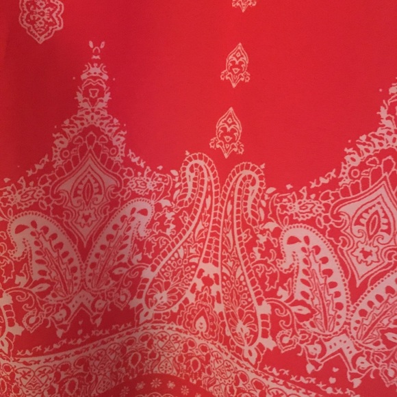 Versona Large Off the Shoulder Dress - Picture 3 of 3